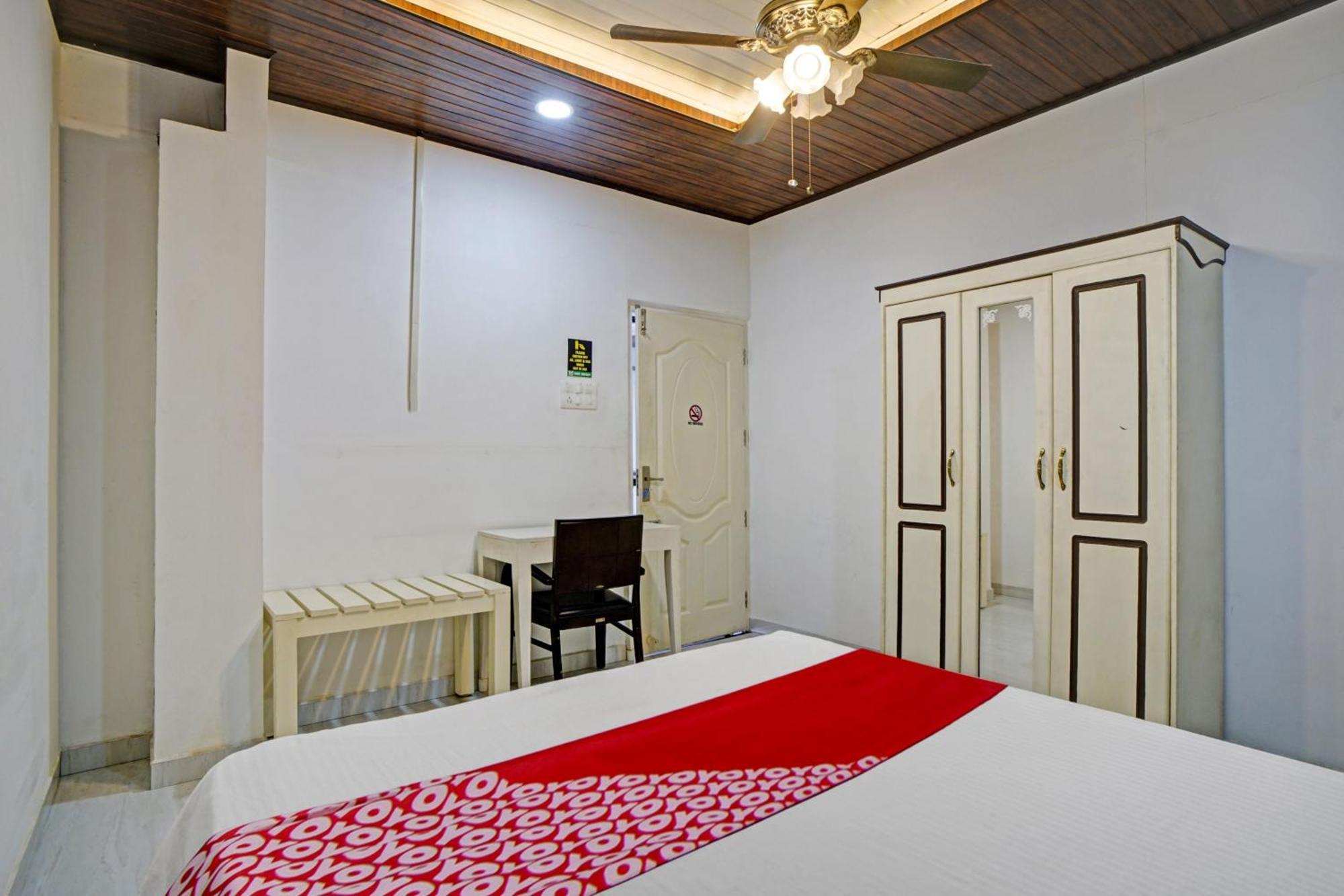 Hotel O The Coffee Club Executive Lodging Alappuzha 외부 사진
